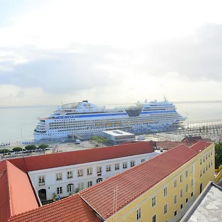 Διαμέρισμα Alfama River View